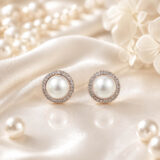 American Diamond stud earring with pearl