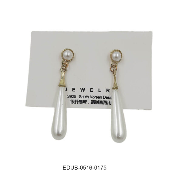 Pearl Drop Grace Earrings