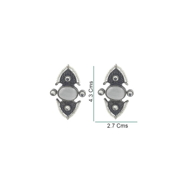 Graceful White Stone Oxidized Stud Earrings